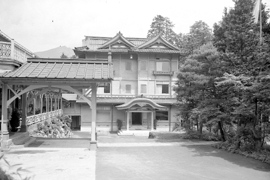 1935年に落成した別館。木造3階建で24の客室が用意された写真：金谷ホテル株式会社