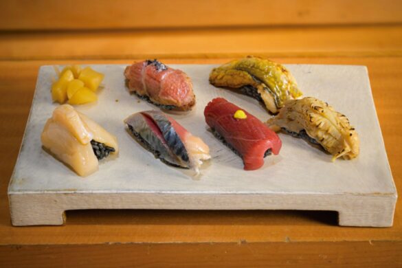 特別な一夜を演出する 夜景ヘリクルーズと「麻布 黒しゃり」ディナー