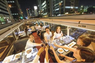 レストランバス川崎工場夜景コース（東京駅～川崎駅3.5時間）貸切りプラン