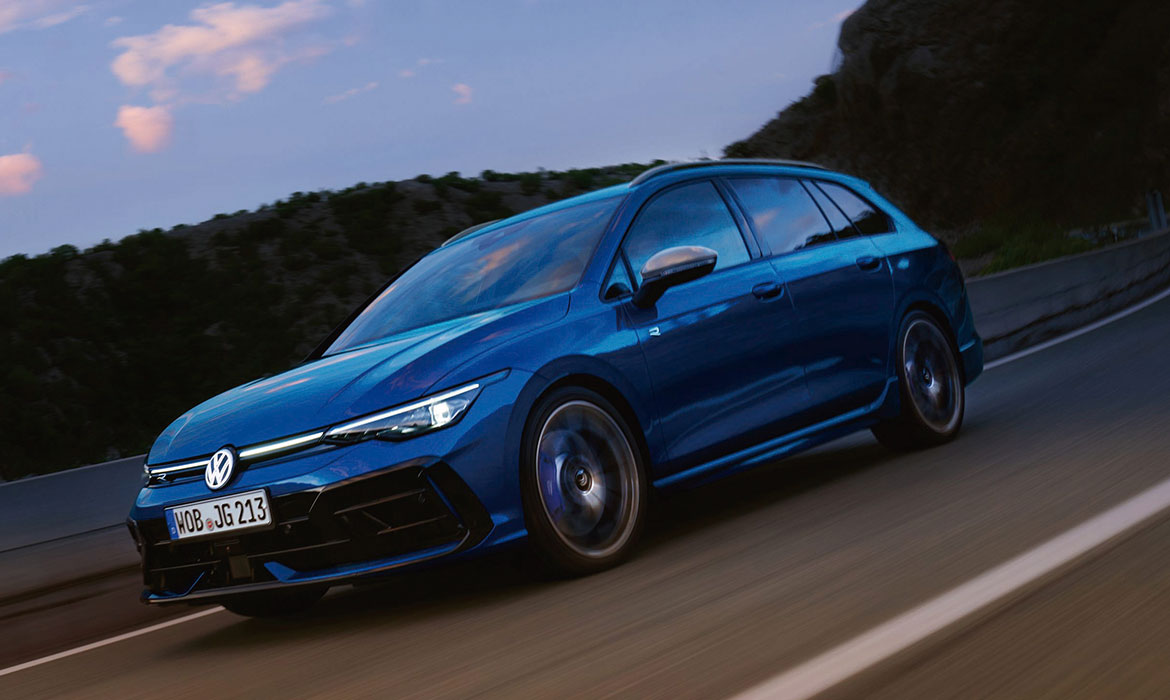 【Volkswagen】Golf R Variant