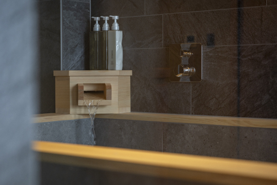 「soyo-ka」の浴室。心静かにゆったりと過ごせる