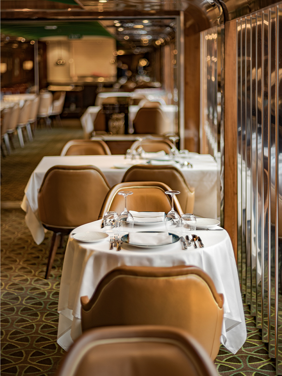 スペシャルレストラン「北斎 FINE DINING」
