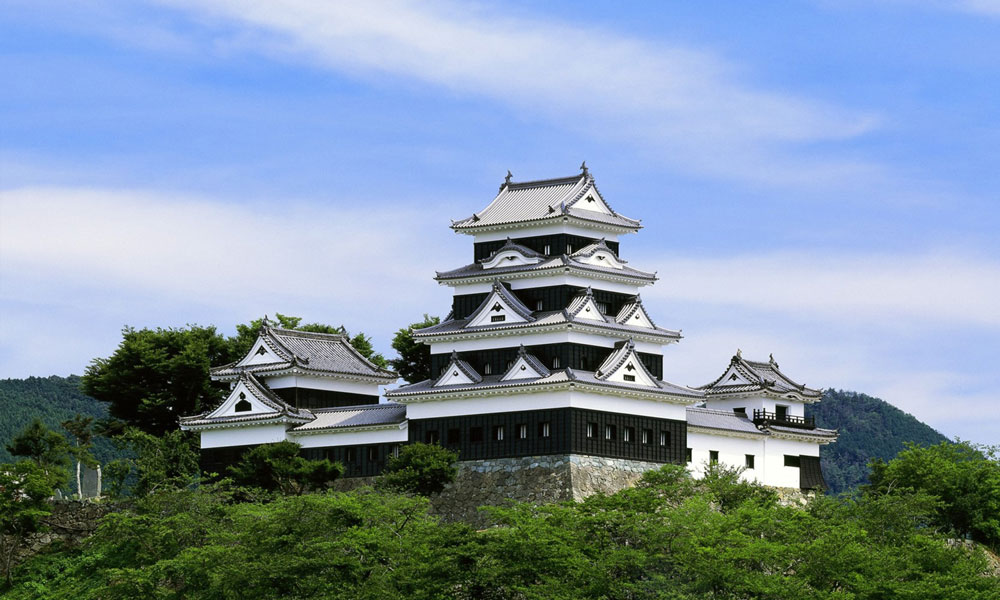 10年をかけ復元された木造天守を有する名城「大洲城」